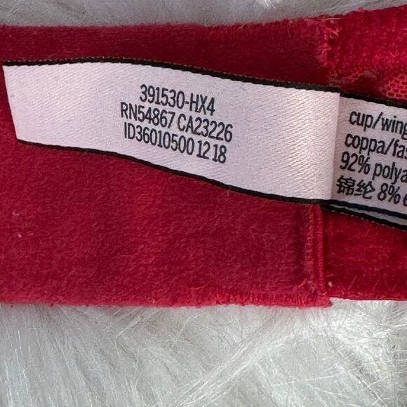 Victoria's Secret Lightly Lined Red T-Shirt Bra Sz 34DD - Picture 7 of 9